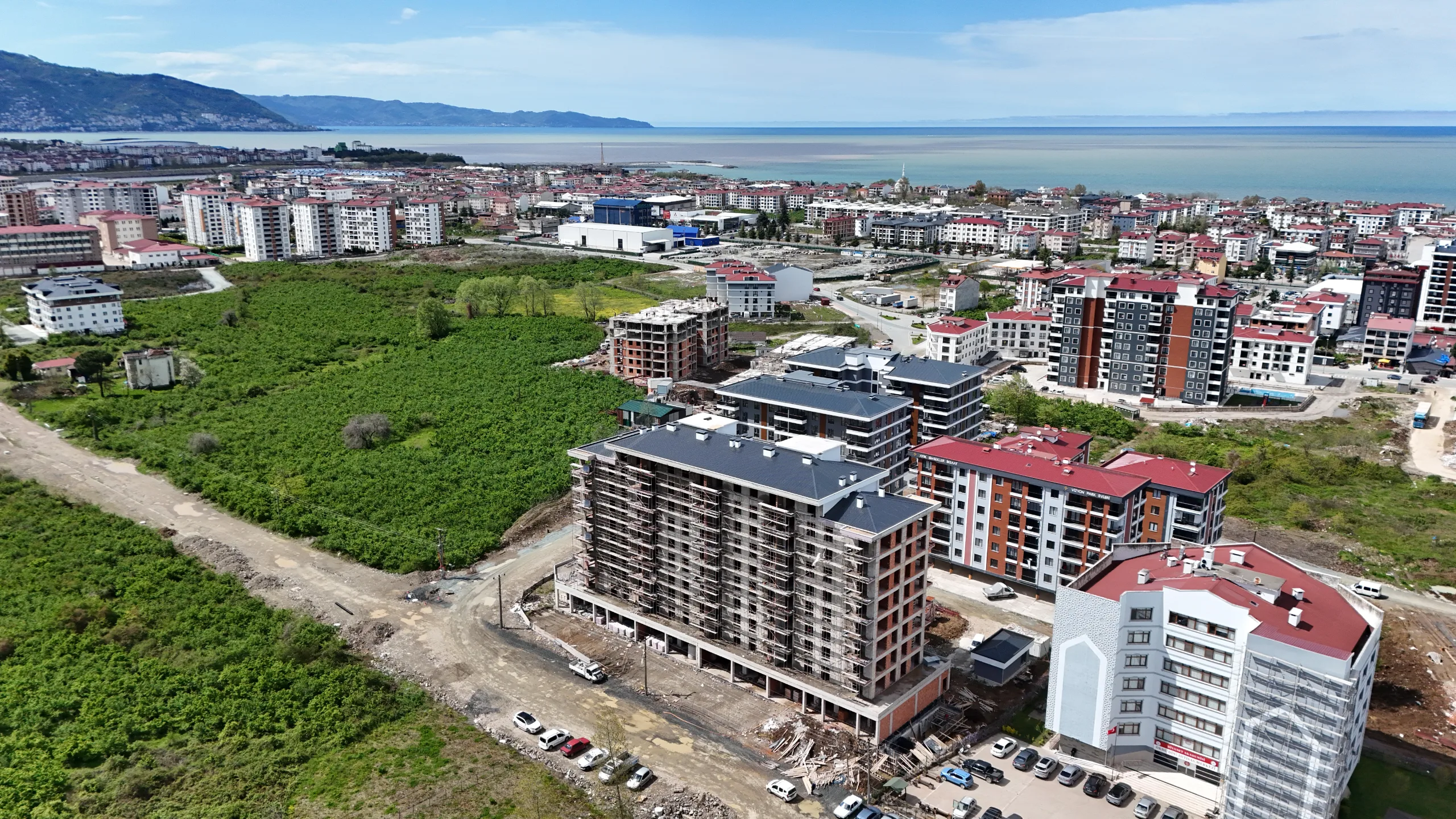 YEŞİLYURT PROJE İNŞ.TAAH. 11